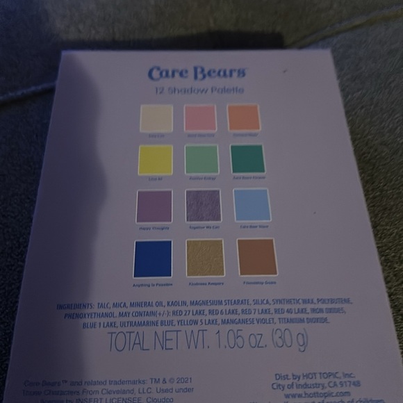 Care Bears 40th Anniversary Rainbow Eyeshadow Palette‎ - Picture 8 of 8